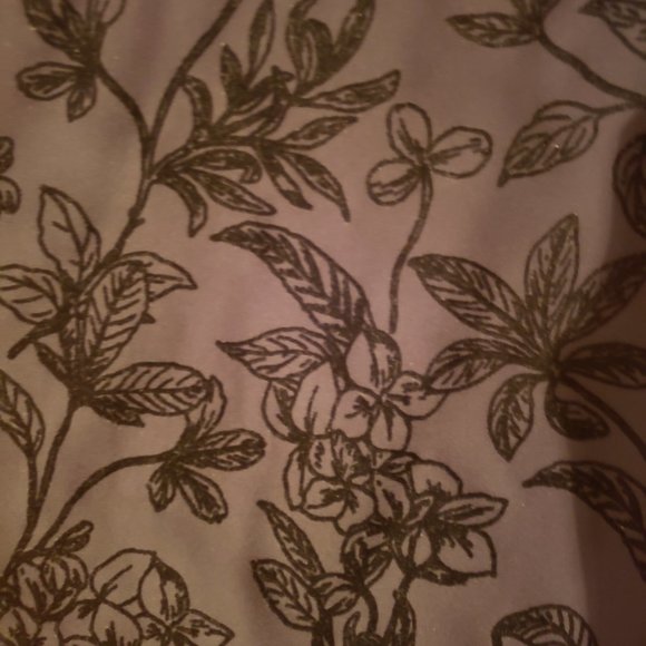 Babaton Murphy Blouse - Picture 3 of 4